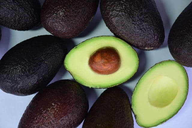 Fresh Avocados (Pack of 4)